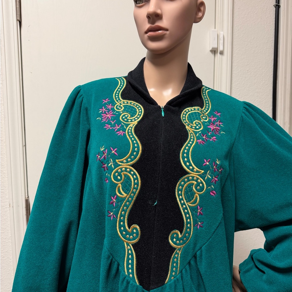 Vanity Fair Teal Dress with Black Trim‎